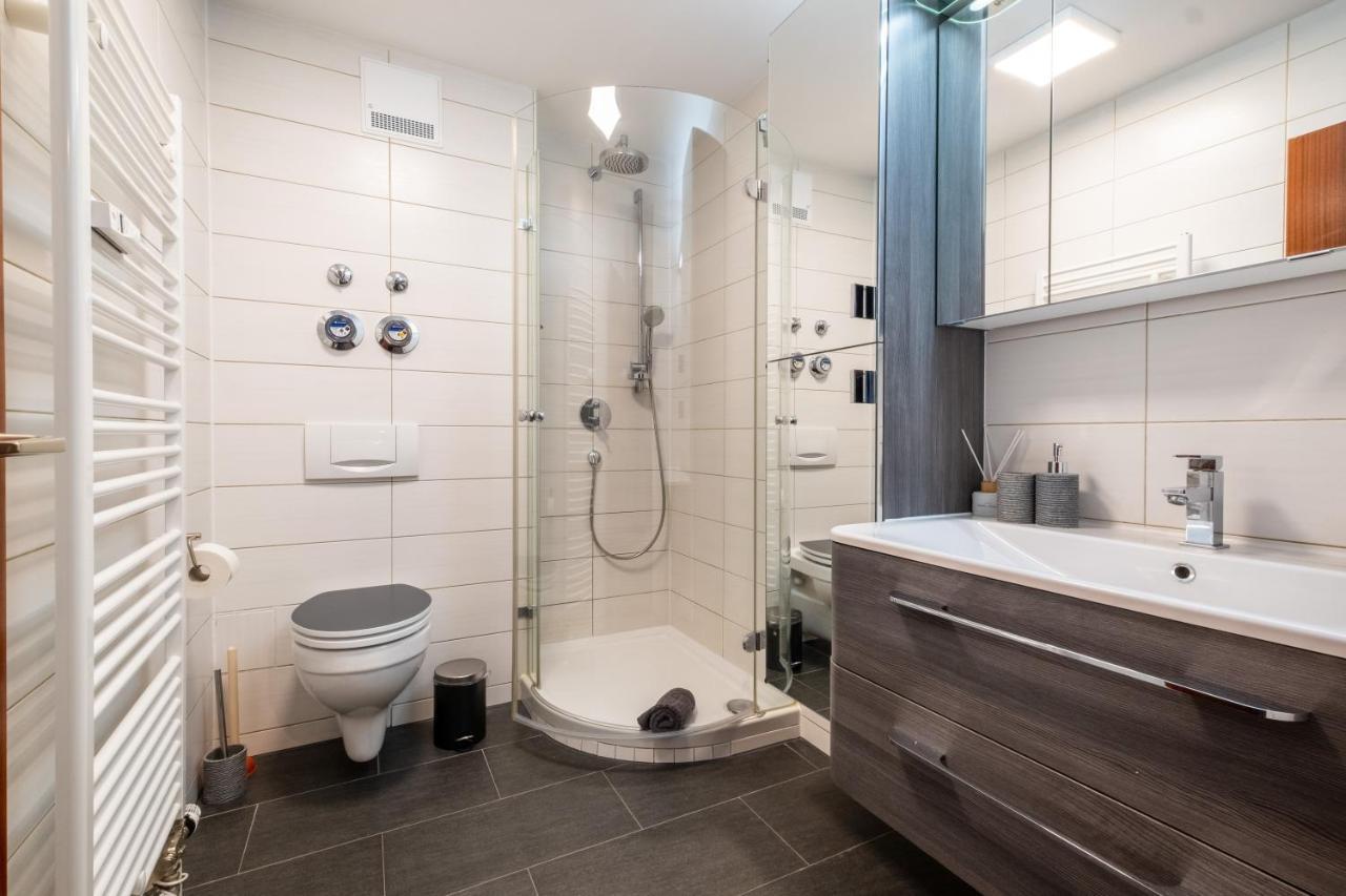 Nature Terminal Apartment - Unterwegs Zuhause Steinenbronn Екстер'єр фото