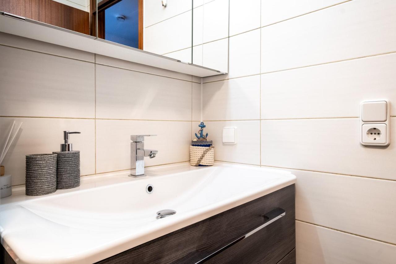 Nature Terminal Apartment - Unterwegs Zuhause Steinenbronn Екстер'єр фото