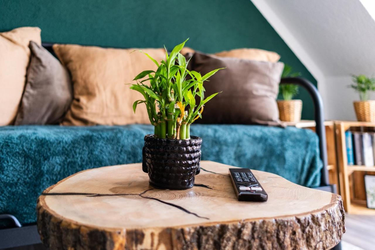 Nature Terminal Apartment - Unterwegs Zuhause Steinenbronn Екстер'єр фото